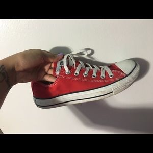 Red converse low top